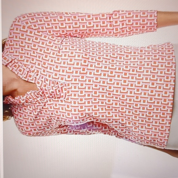 J. McLaughlin "Durham" Catalina Cloth Ruffled Top Size Small - Picture 8 of 8